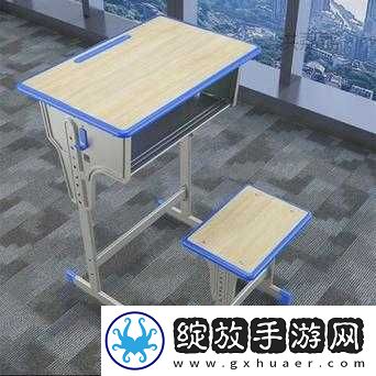 学校课桌椅