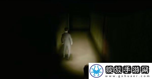 深入后室