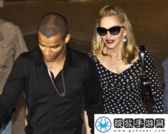 欧美老少配