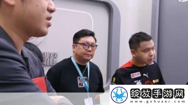 余文乐跨界电竞圈