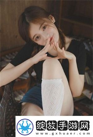 一边下奶一吃敷视频60分钟