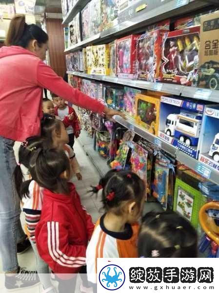 跳d放在里面逛超市的