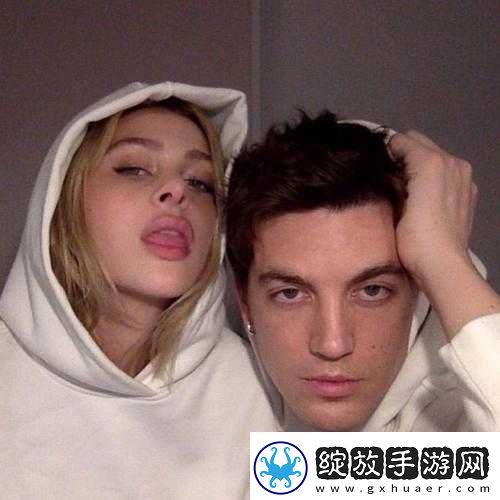 欧美范情侣