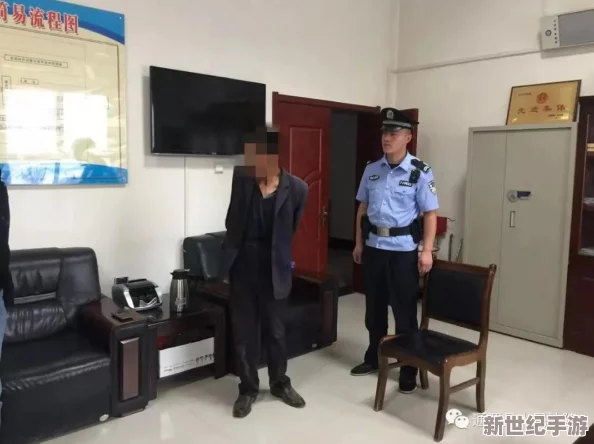 双人打扑牌不盖被子