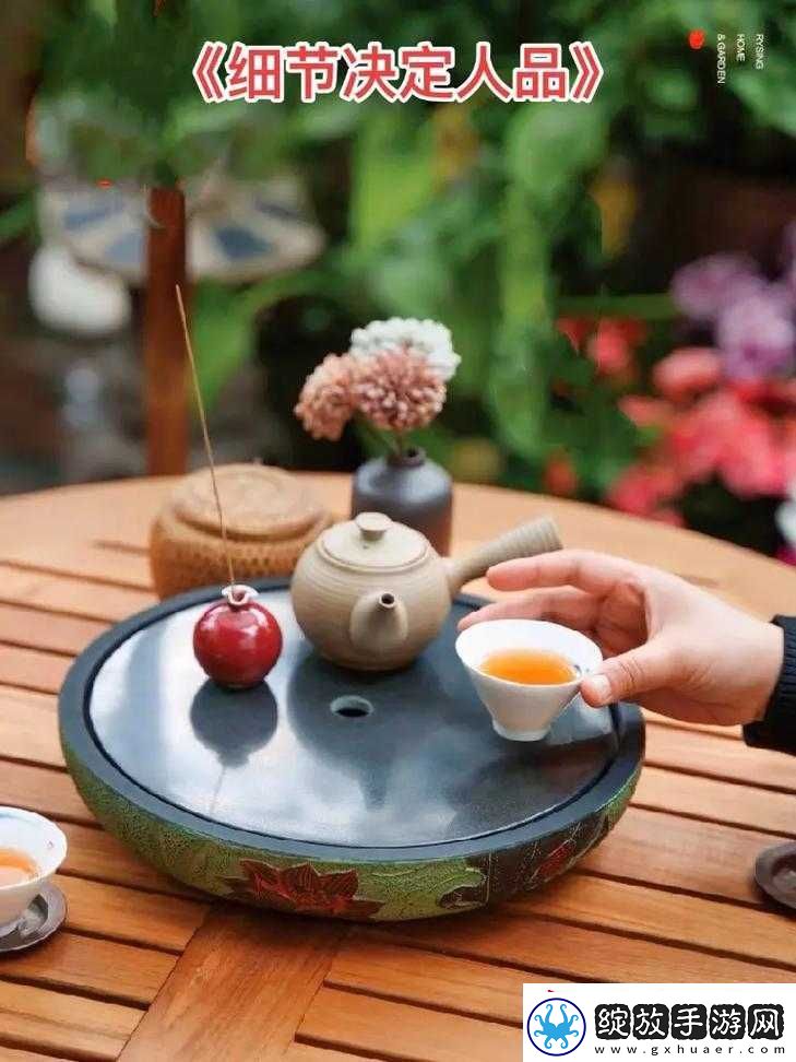 一处桃源千人品两片红唇万客来