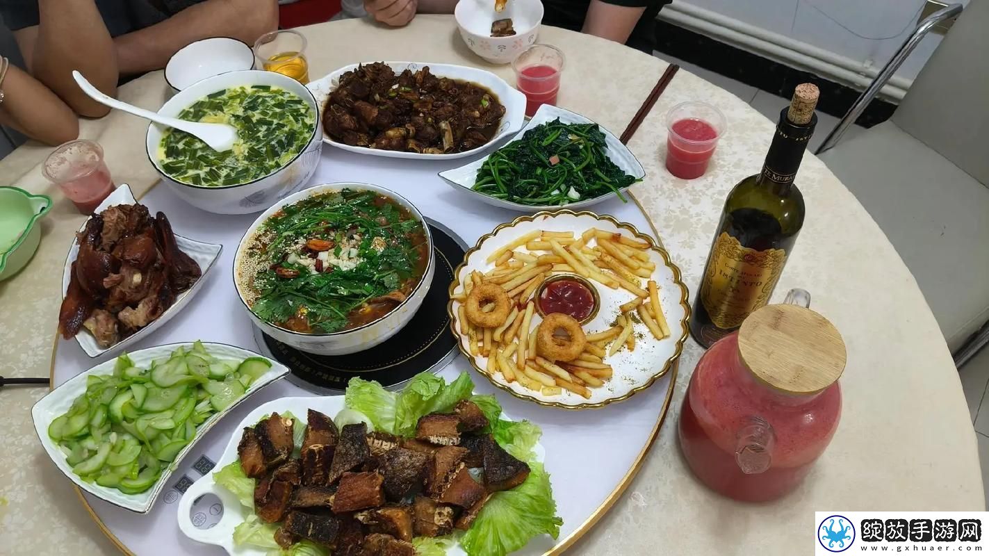 老公叫我喊闺蜜来家里吃饭