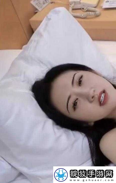 景甜被
