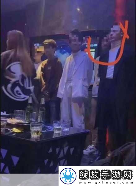 杭州富婆KTV夜嗨男模