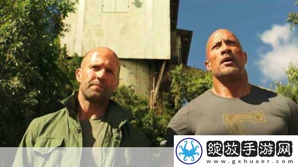 杰森斯坦森夫妇海滩度假