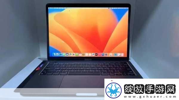 18岁macbookpro高清功能仍然值得拥有