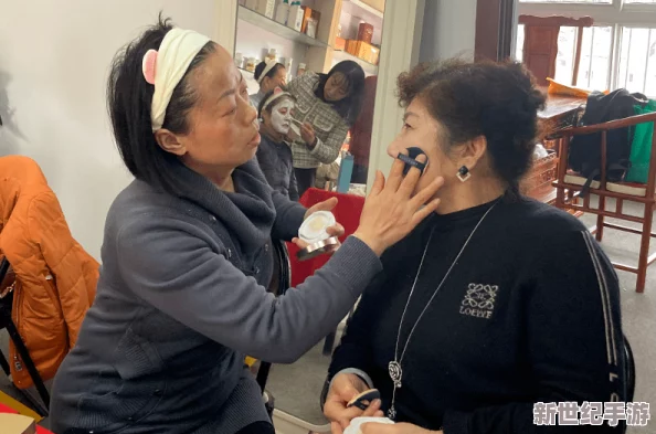 美女下面揉出水免费视频
