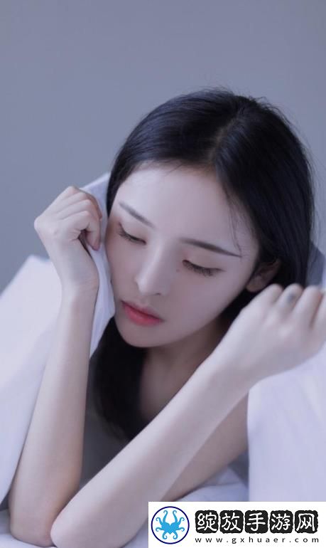 揭秘混乱小镇售票员用b检票txt的奇幻日常