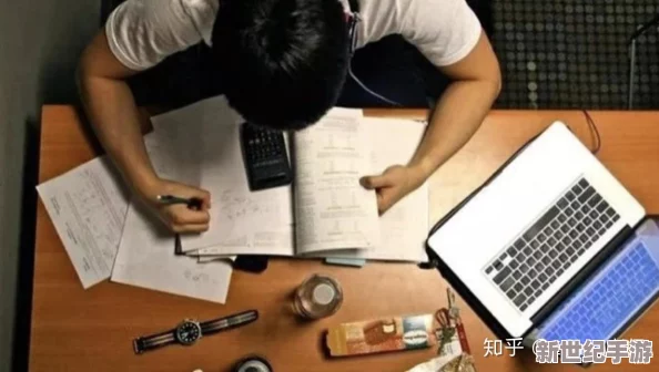 男同桌把手放进我内裤揉