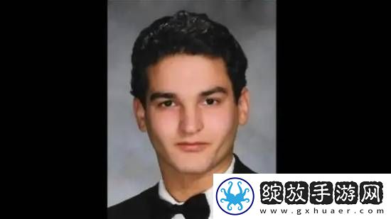 全球首例成功换脸换手男子