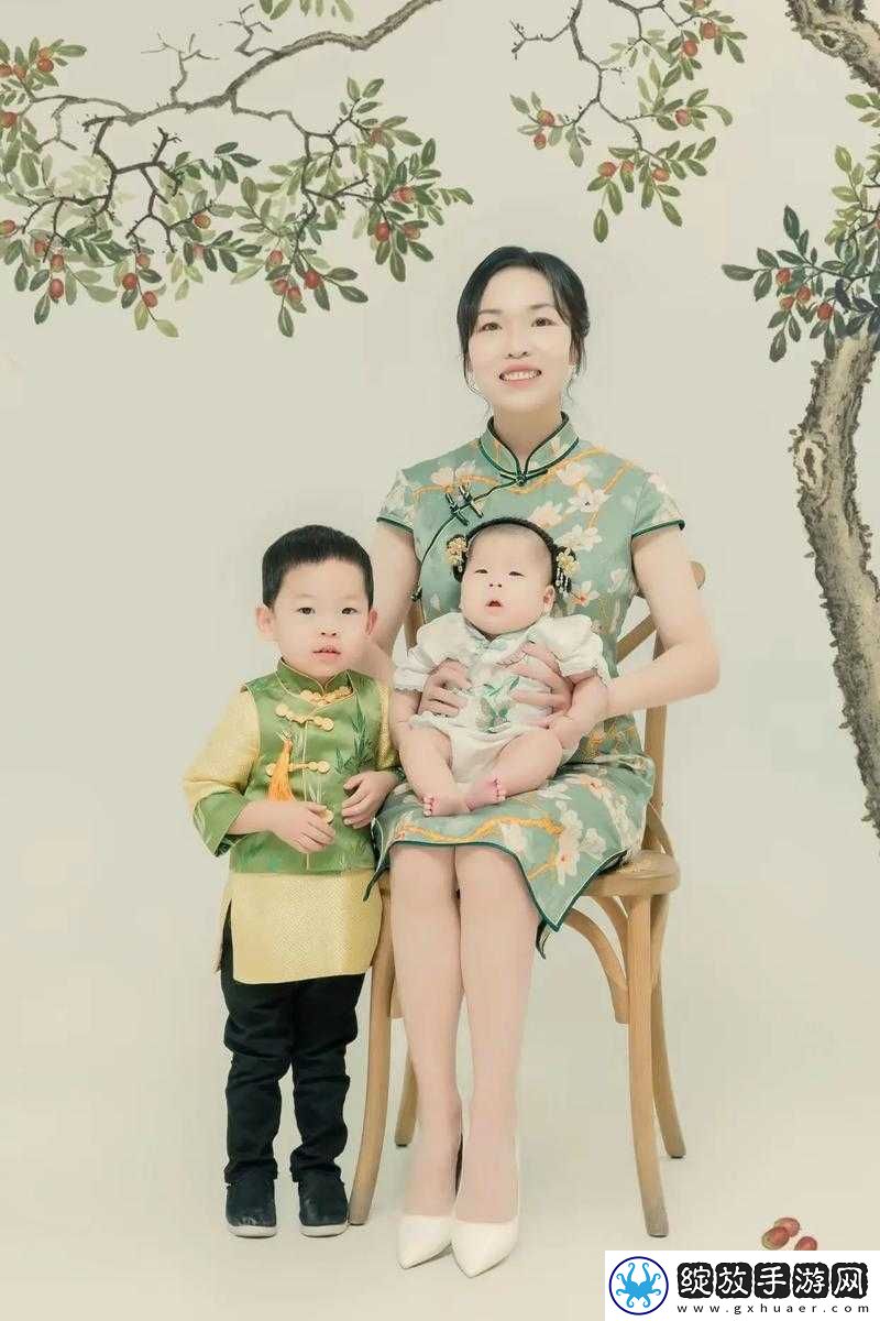 一小孩和妈妈胡萝卜黄