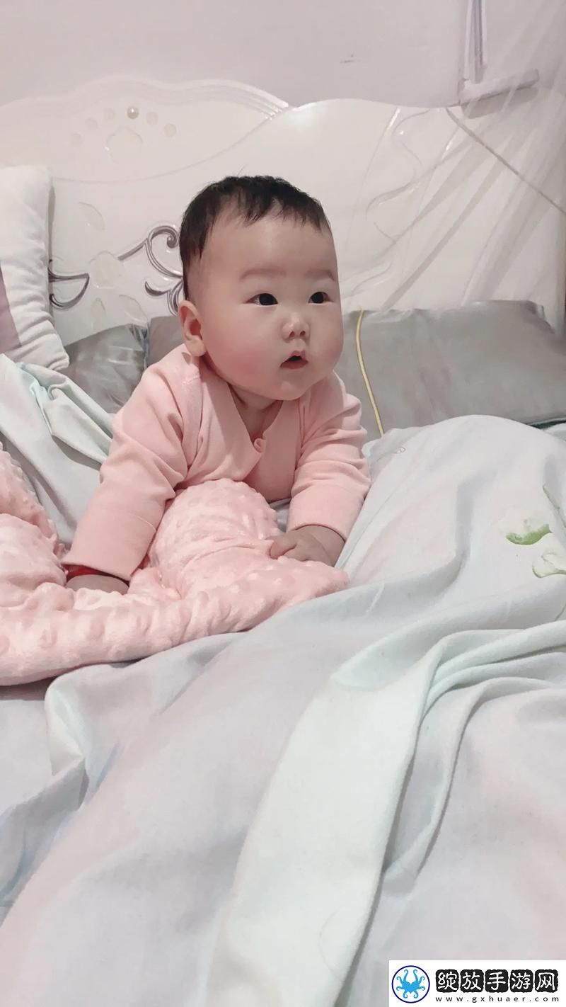 宝宝对准坐下来自己弄
