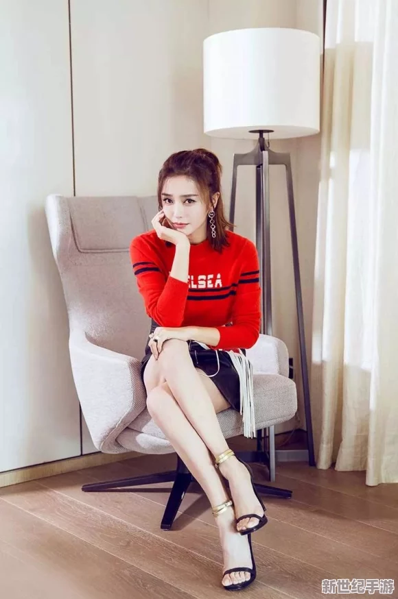 探索最新美女露乳网站