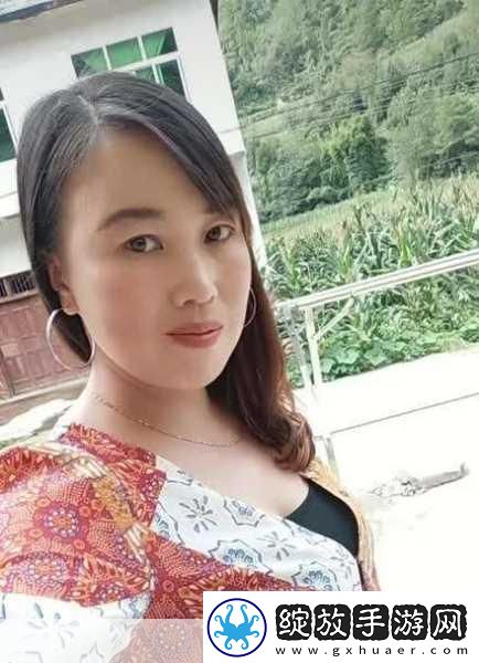 48岁阿姨记录农村生活走红网络