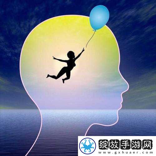 抬头看镜子里的结合处