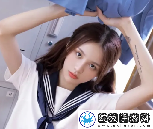 老师脱让学生摸校园风波