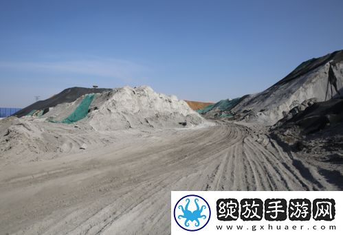 新深入探讨“抓灰是什么意思”及其文化内涵