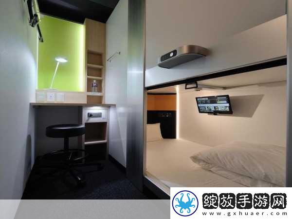 在胶囊旅馆里传播热量樱花