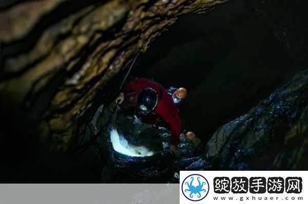 三指探洞和二指的区别