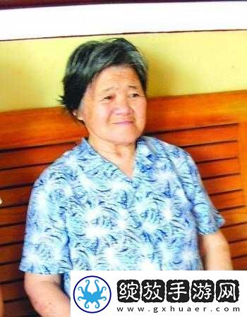 探讨老女人*国背后的社会现象与文化内涵
