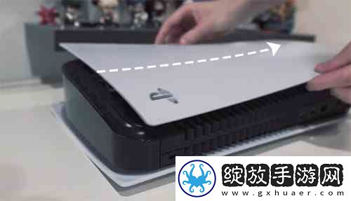 PS5侧板如何拆