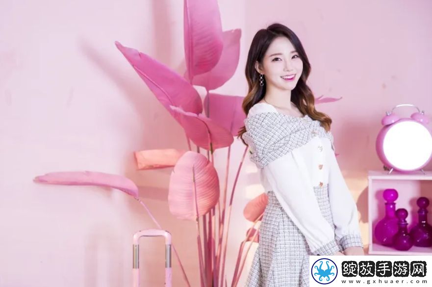 前LCK美女主持谈恋爱被骗