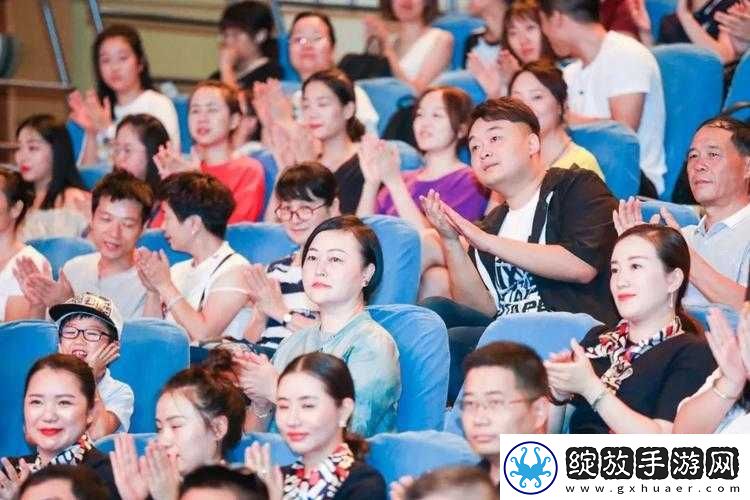 大肉大捧一进一出视频精彩呈现不容错过