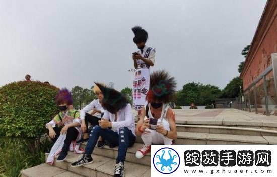 “杀马特之父”罗福兴已财富自由