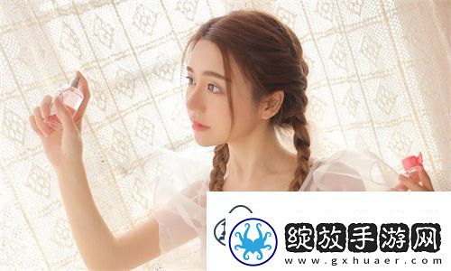 秘书刚开始拒绝后来慢慢接受甜蜜转变