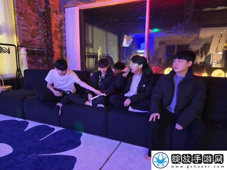DK战队Coo晒团建合照