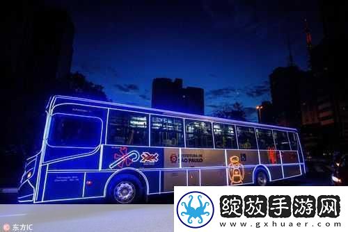 在公交车上到高C