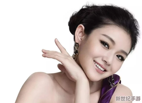 握住把玉势放里面h近日被曝出与某知名明星秘密约会引发热议两人关系扑朔迷离令人猜测不已