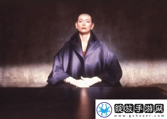 实至名归！蒂尔达·斯文顿获柏林电影节终身成就奖