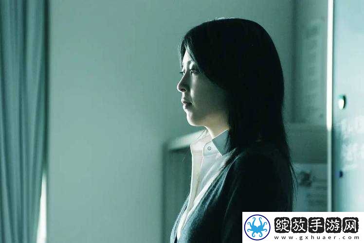 娇小