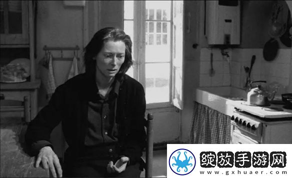 实至名归！蒂尔达·斯文顿获柏林电影节终身成就奖