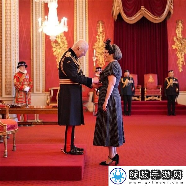 导演诺兰及其配偶受封爵士