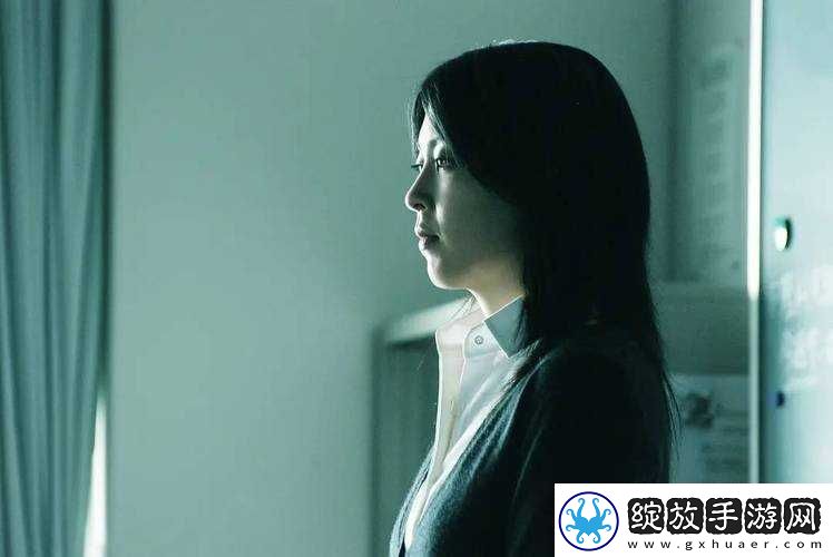 娇小
