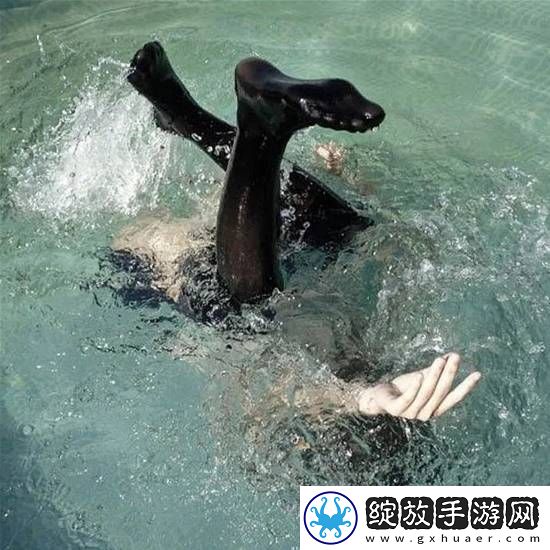 不想娶红老婆凑合过