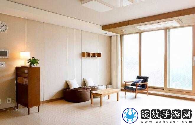 公和我在客厅里尽情享受那极致的快乐与满足