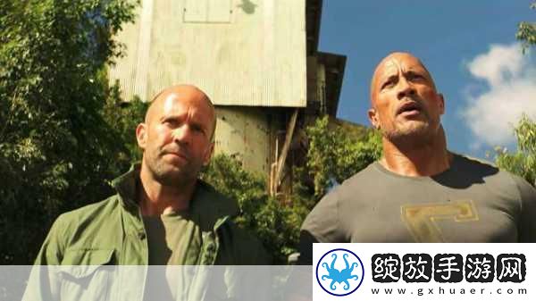 杰森斯坦森夫妇海滩度假
