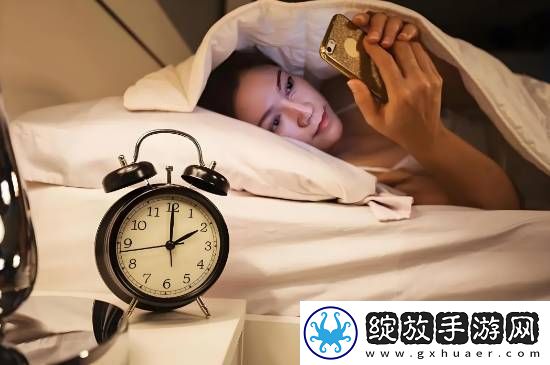 早点睡！每次熬夜都是在消耗甲状腺寿命