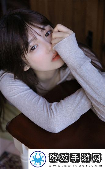 被两个领导夹在中间怎么办日韩版