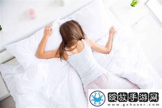 早点睡！每次熬夜都是在消耗甲状腺寿命