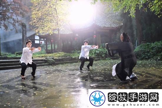 福原爱在青城山化身功夫大师