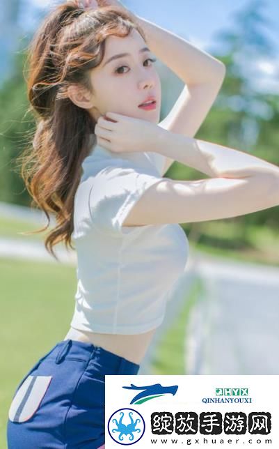 揉我胸⋯啊⋯嗯～出水奶视频独特体验