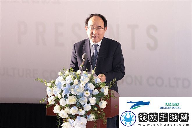 巴铁女孩亮相中巴合拍电影首映